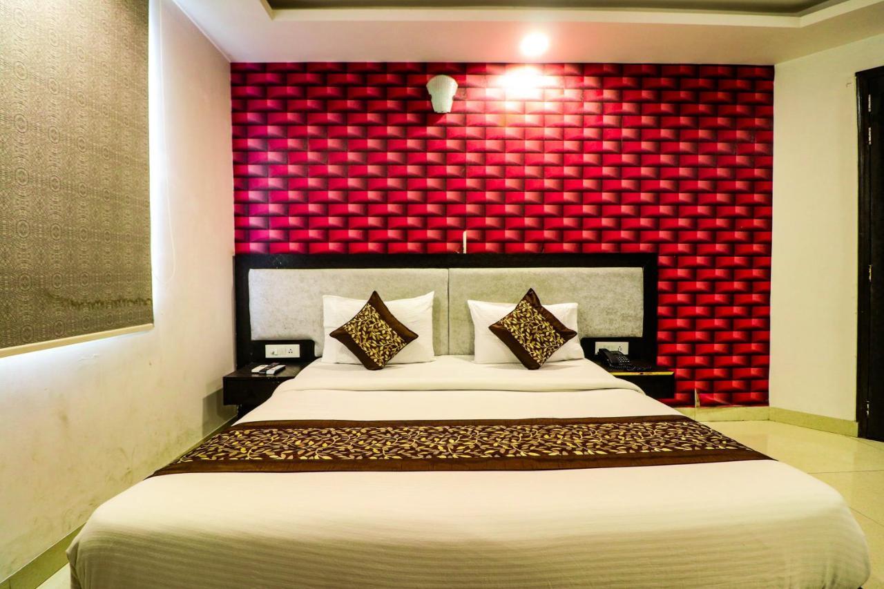 Hotel Olive Zone Near Delhi Airport Yeni Delhi Dış mekan fotoğraf