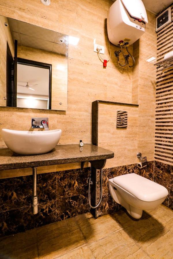 Hotel Olive Zone Near Delhi Airport Yeni Delhi Dış mekan fotoğraf