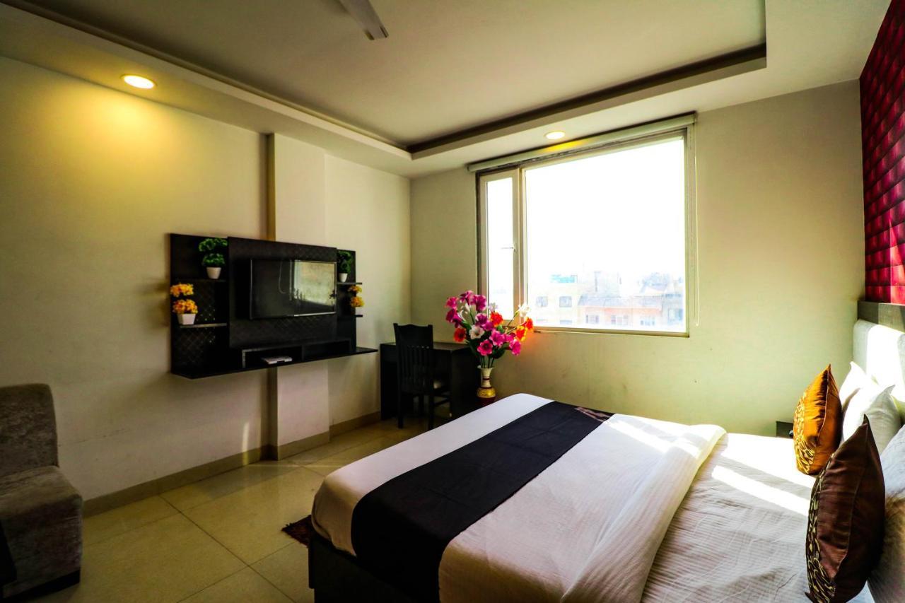 Hotel Olive Zone Near Delhi Airport Yeni Delhi Dış mekan fotoğraf